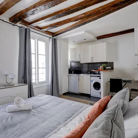 Bnbnova - Le Marais Republique Apartment Paris